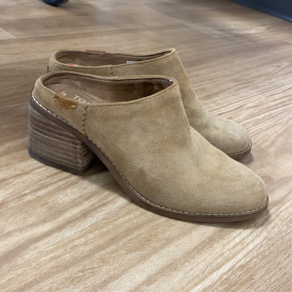 Tom’s block heel mule shoes 6
